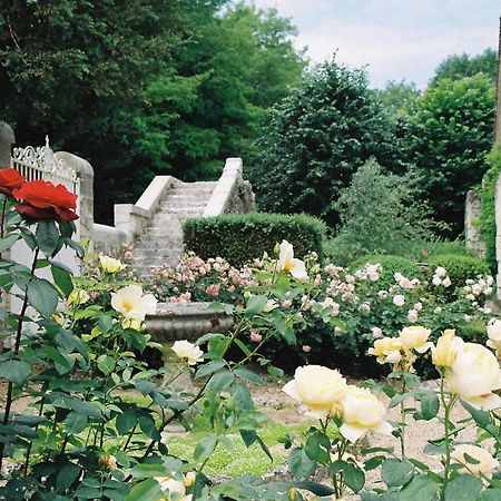 Bed and Breakfast Le Pavillon De Vallet Athée-sur-Cher Exterior foto