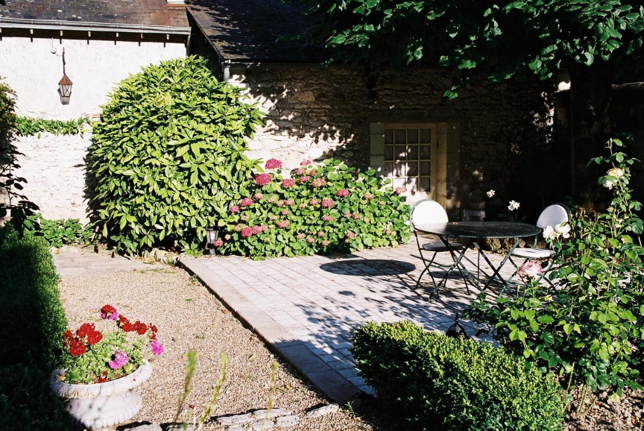 Bed and Breakfast Le Pavillon De Vallet Athée-sur-Cher Exterior foto